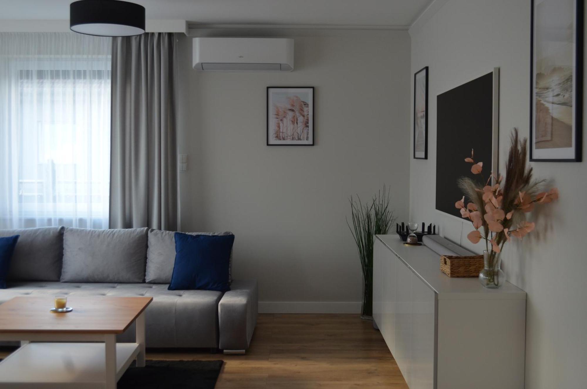 Apart City Break Apartament Świebodzice Esterno foto